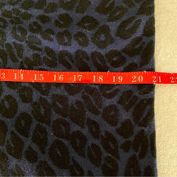 HOBBS London Cashmere blend Leopard Knit Sweater Dress - Picture 10 of 13